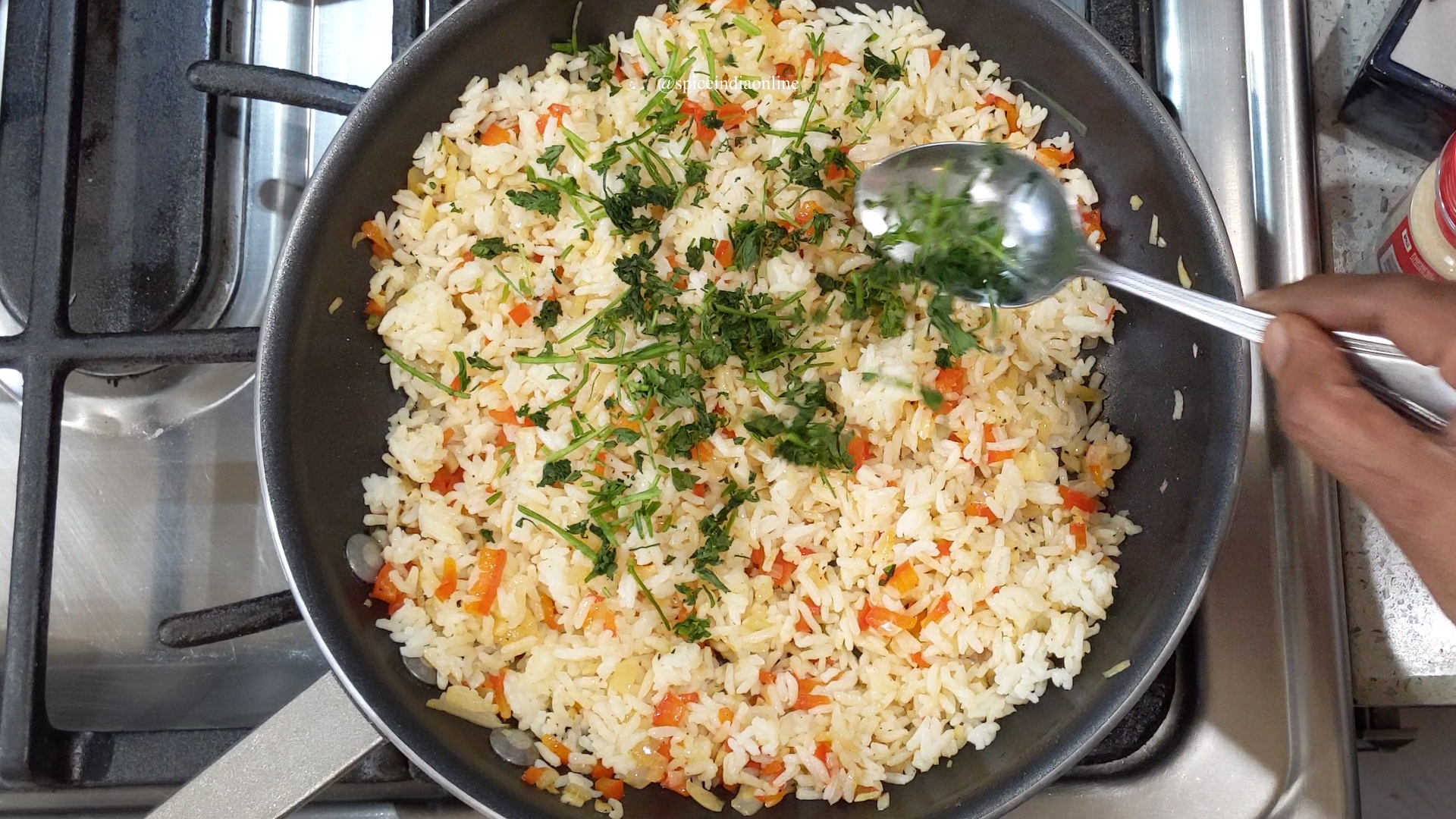 https://www.spiceindiaonline.com/wp-content/uploads/2020/12/Seasoned-Rice-Pilaf_1.14.1.jpg