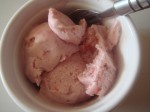 Homemade Eggless Strawberry Icecream
